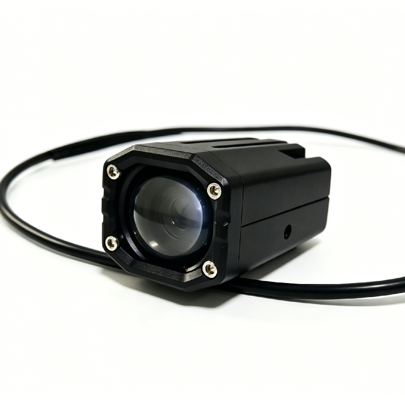 XL9 single-lens grille light